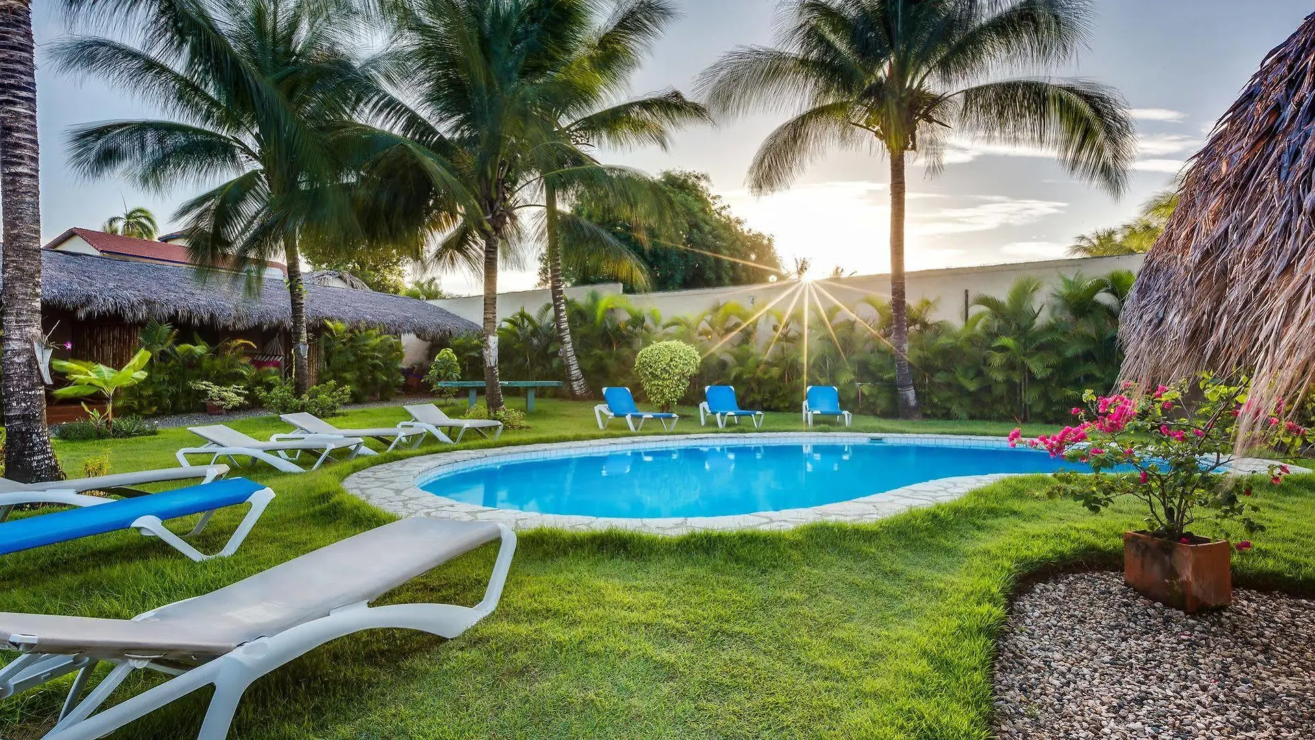 Slabdr Coliving, Once Surf Salvacion Hostel Cabarete